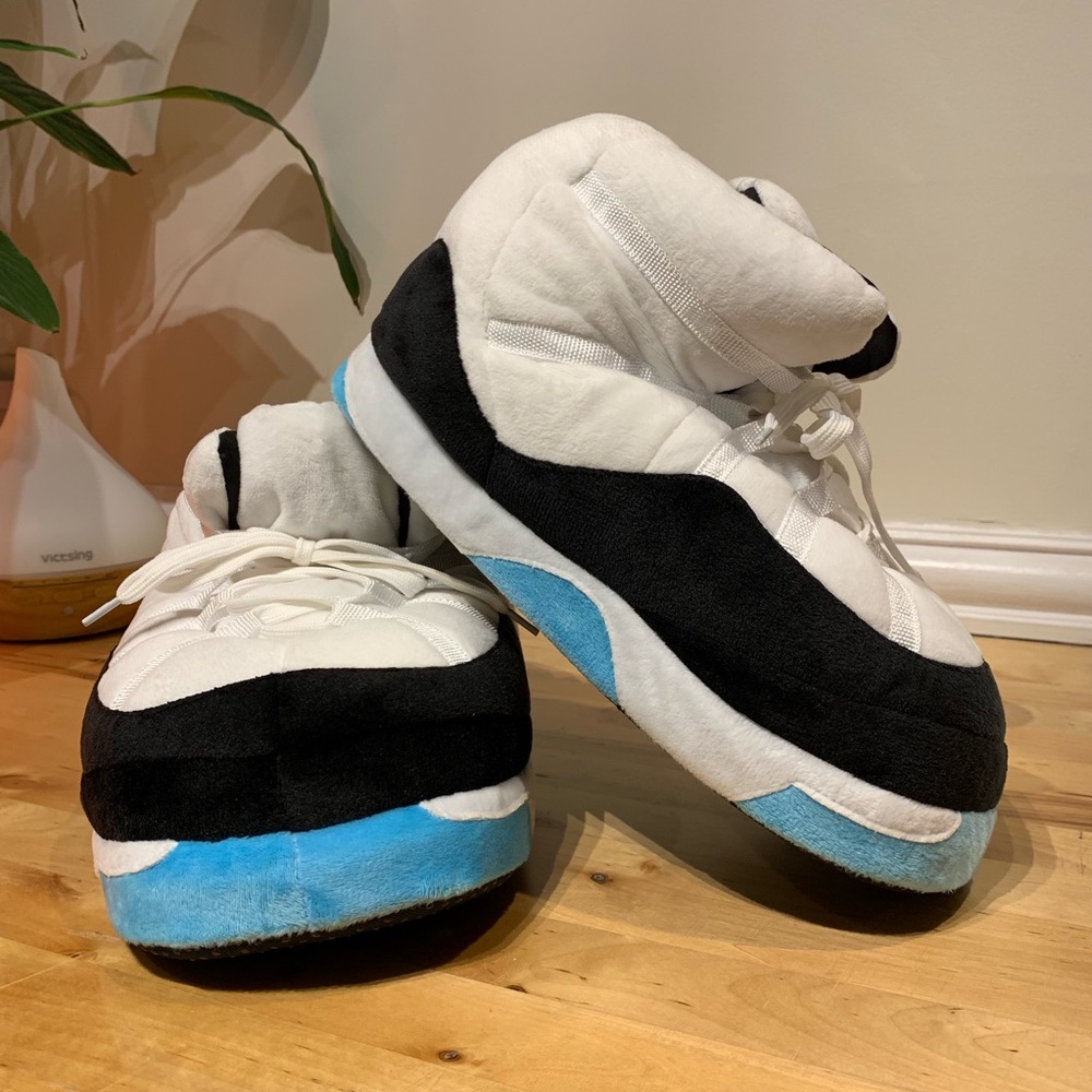 CRD 11 Slippers